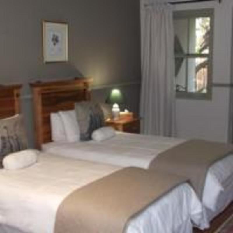 Lodge Housemartin & Self Catering De Rust