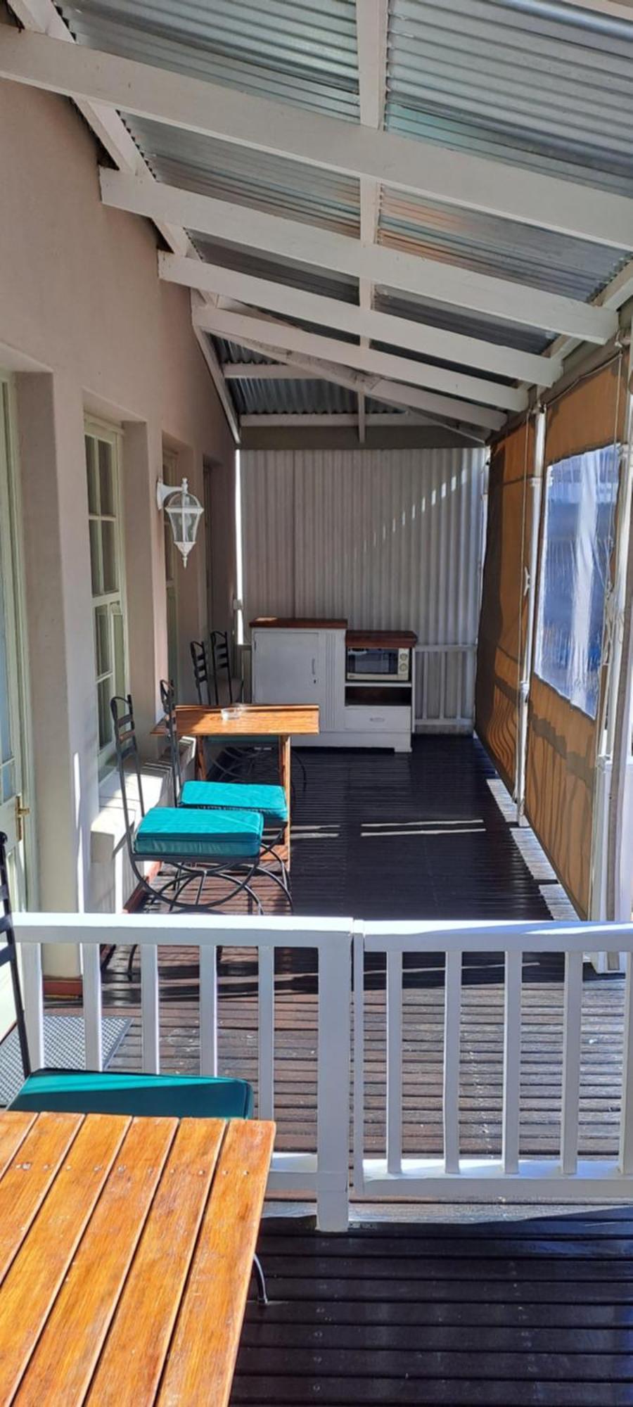 Lodge Housemartin & Self Catering *