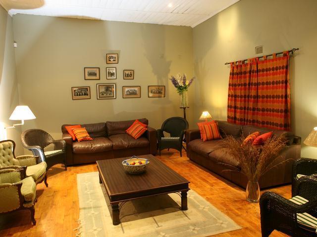 Lodge Housemartin & Self Catering